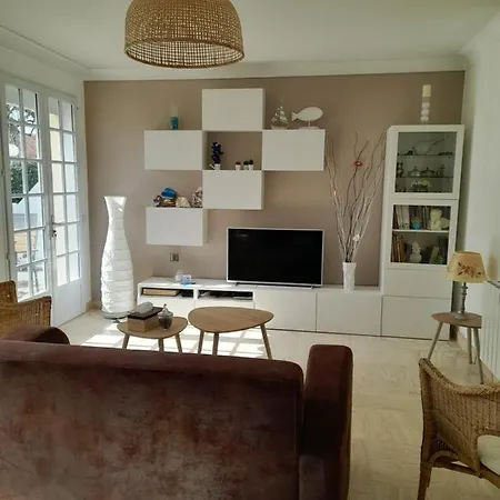 La Clé De Line 3* Saint-Aubin-Sur-Mer (Calvados)