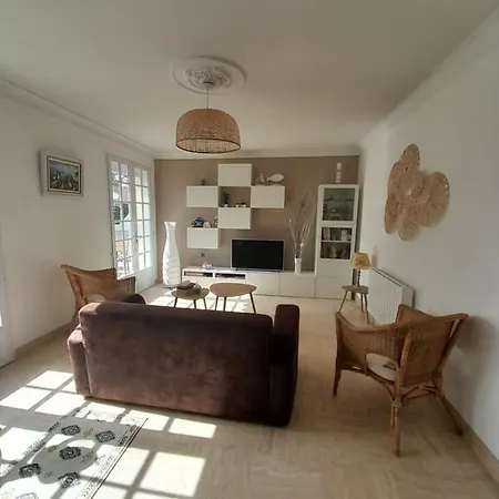 La Clé De Line 3* Saint-Aubin-Sur-Mer (Calvados)